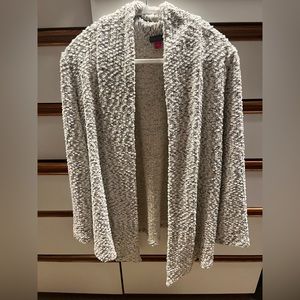 Vince Camino - Like New - Never been worn - sweater - small